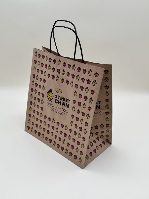 Tragetaschen aus Kraftpapier mit Griff